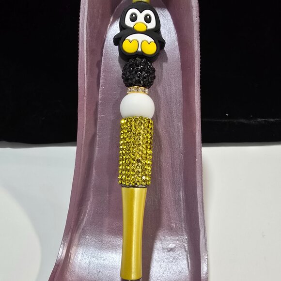 Pick-a-Pretty Penguin Pen Holiday Red or Gray by PenGwensPosh-w/Black Ink - Picture 6 of 7